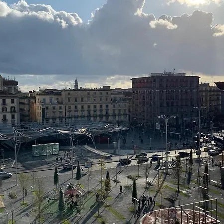 Re Carlo Napoli